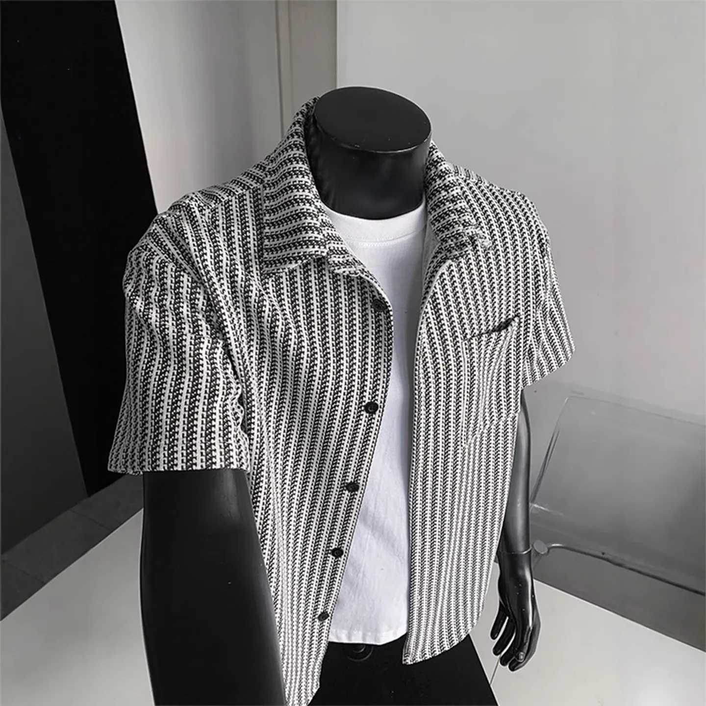 Fish Bone Pattern Short-sleeved Shirt Men's 2026 Summer Casual Jacket Striped Shirt