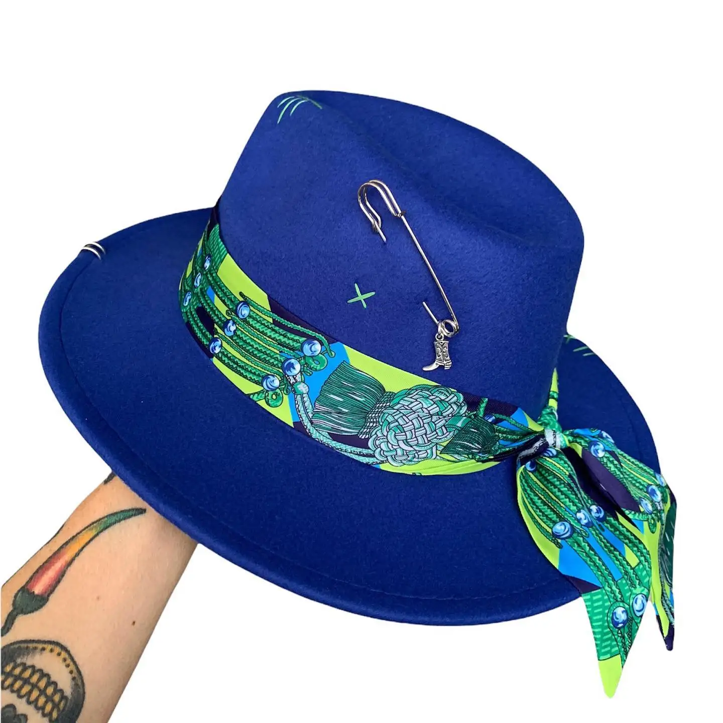 Kapelusz Fedora nieregularny nowy kolor szyte ręcznie jesienno-zimowy kapelusz regulowany neutralny kapelusz kapelusz fedora filcowy kapelusz