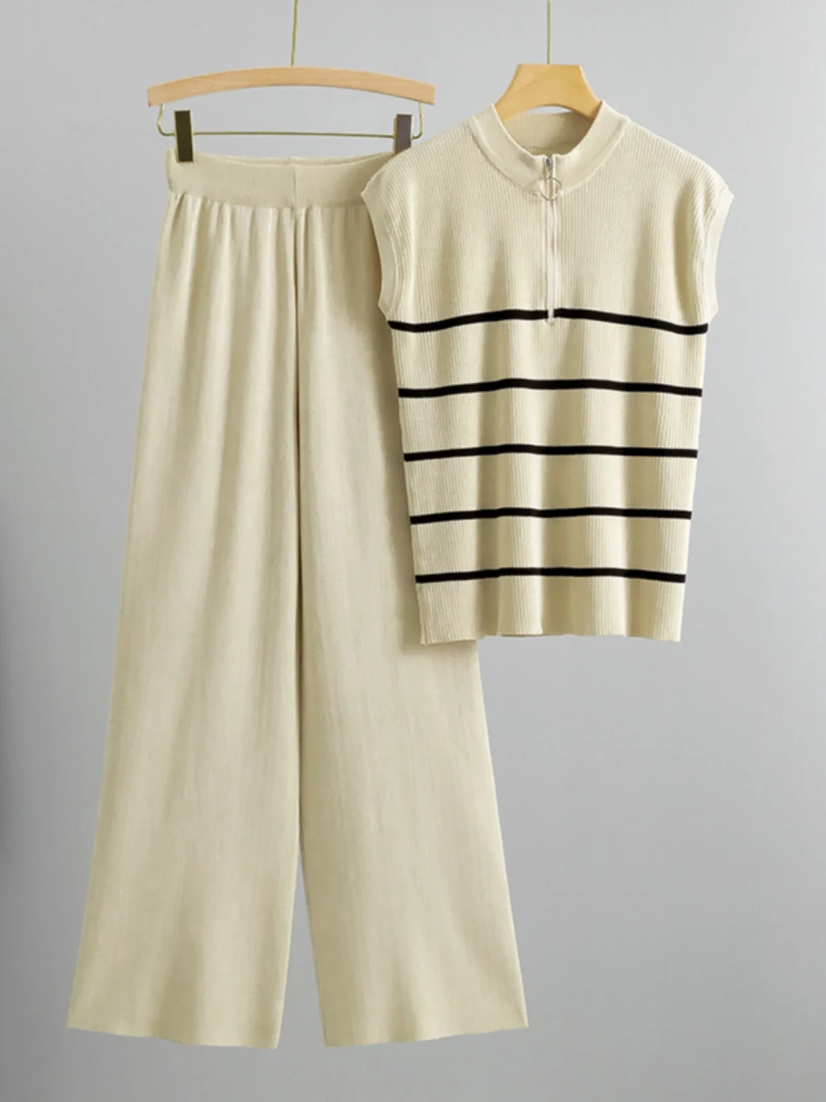 

Современный трикотажный топ с застежкой-молнией и полосками f + повседневные широкие брюки с высокой талией, комплект из двух предметов, женский летний комплект FreSle