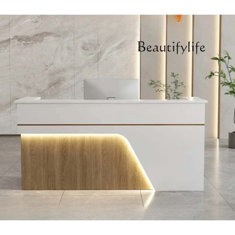 

yj15 FGSemplice piccolo salone di bellezza reception negozio di abbigliamento pagina di cassa color crema vento