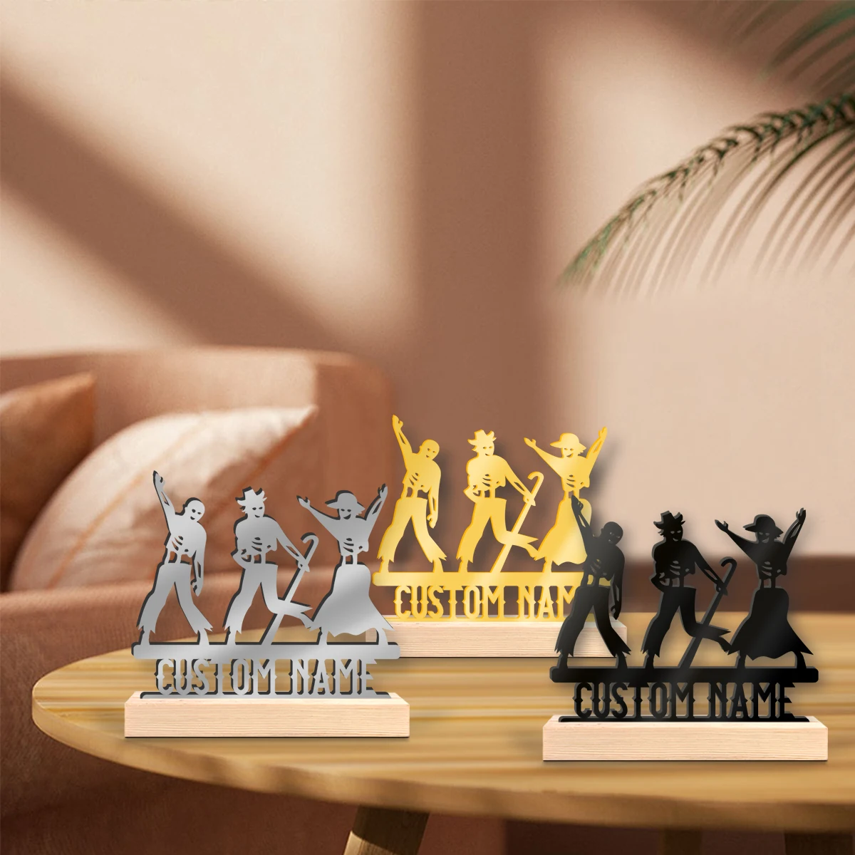 1pc Customizable Wrought Iron Desktop Decoration Customizable Content With Wooden Base Room Decorations, Bar Counter Decorations