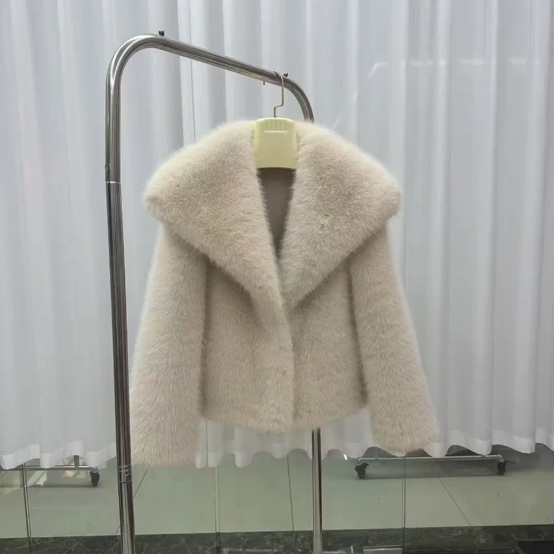 Outerwear Short Fox Fur Imitation Coat Fashionable Versatile Winter Atmosphere Short Fox Fur Imitation Lapel Coat High Fashion