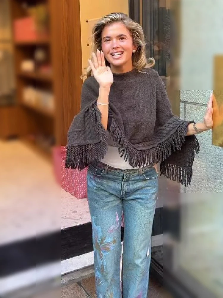 Women Fringed Hem Knitted Cape Shawl Back Self‑tied Bow Decor Loose Oversized Wrap Cover‑up Autumn Daily Street Holiday Outfit