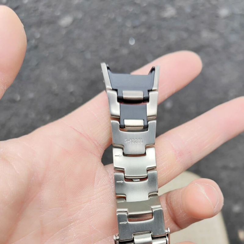 Cinturino in titanio per orologio sportivo Casio PROTREK 3135 PRG-130T cinturino prg130t braccialetto leggero per alpinismo all'aperto