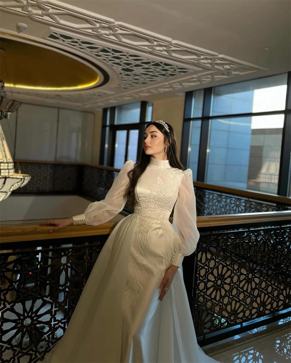 

Customized High Quality Long Sleeves Wedding Dress White Satin Appliques Bridal Gowns for Woman Sparkly Beading Vestido De Novia
