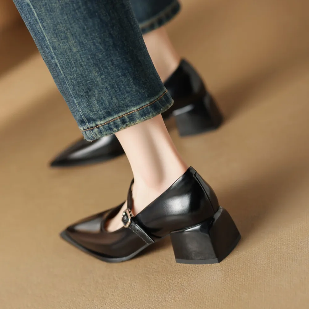 Spring 2024 New Women's Mary Janes Shoes High Quality Leather Low Heel Dress Shoes Pointed Toe Shallow Buckle Strap Women's Shoe