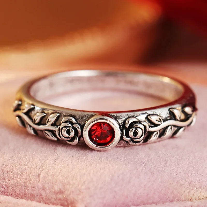 Vintage Relief Floral Pattern Ring For Women Inlay Red Cubic Zircon Embellishment Exotic Style Ring Daily Fashion Jewelry