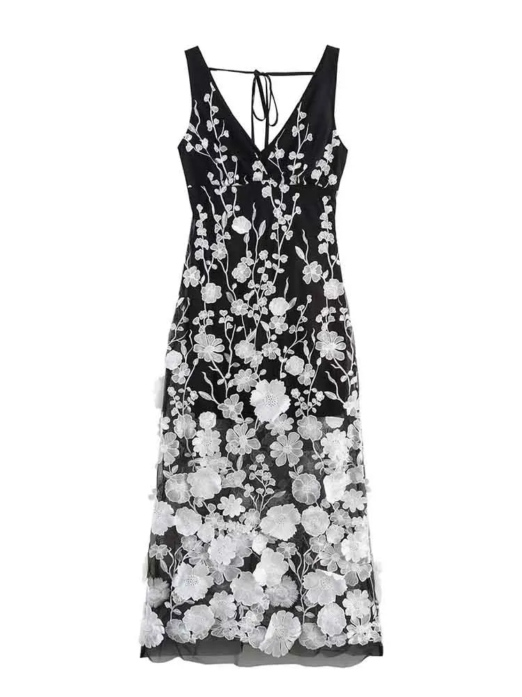 

European style new women's fashion versatile temperament sexy slim v-neck flower embroidery suspender dress