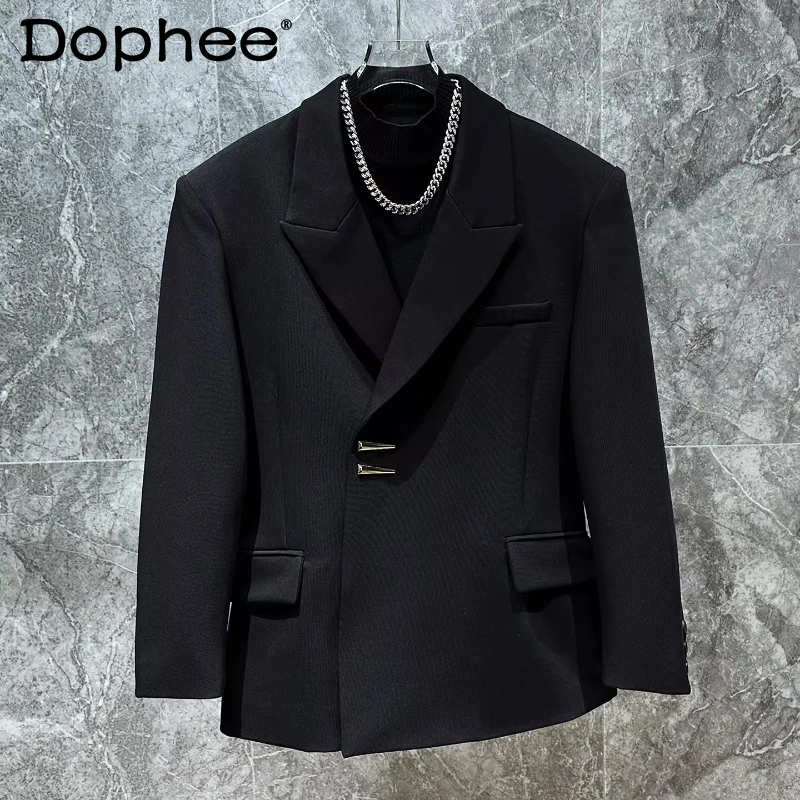 

Men's 2026 Spring New High-End Metal Buckle Tailored Coats Padded Shoulder Comfort Suit Jackets Chic Waist-tight Design Blazers