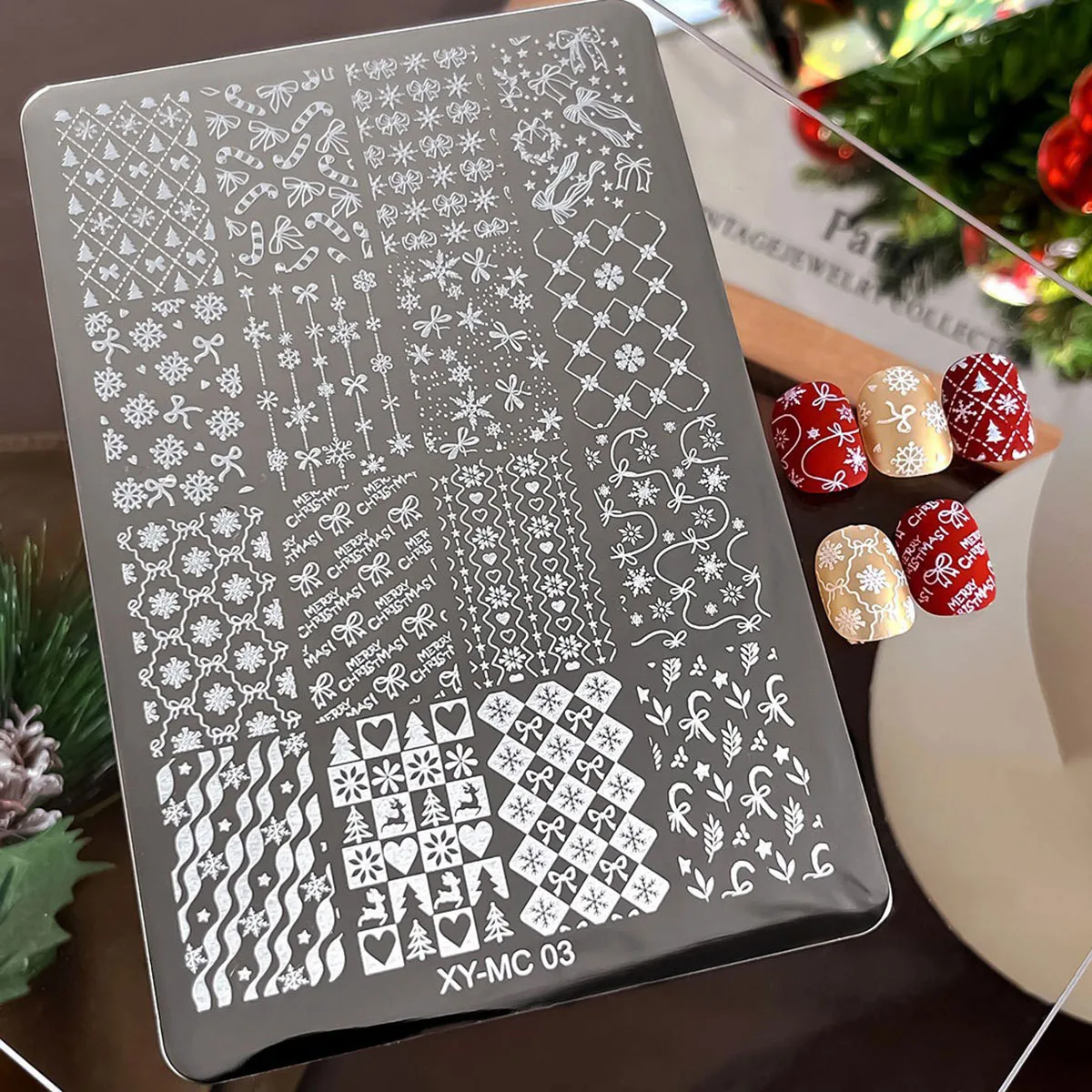 Gotische Buchstaben Nagelkunst Transferdruck Stahlplatte Nagelkunst Silikonstempel Weihnachtsserie Maniküre-Werkzeug Vorlagen – Detail 3