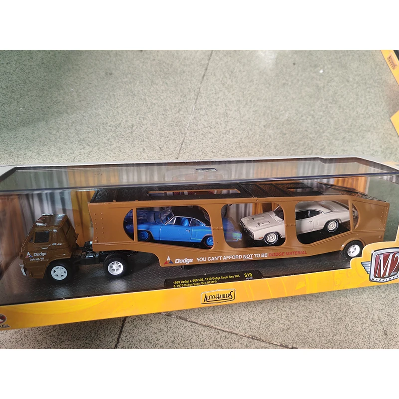 M2 1:64 Dodge Challenger Mustang Camaro Impala pick-up transporteur modèle de voiture en alliage