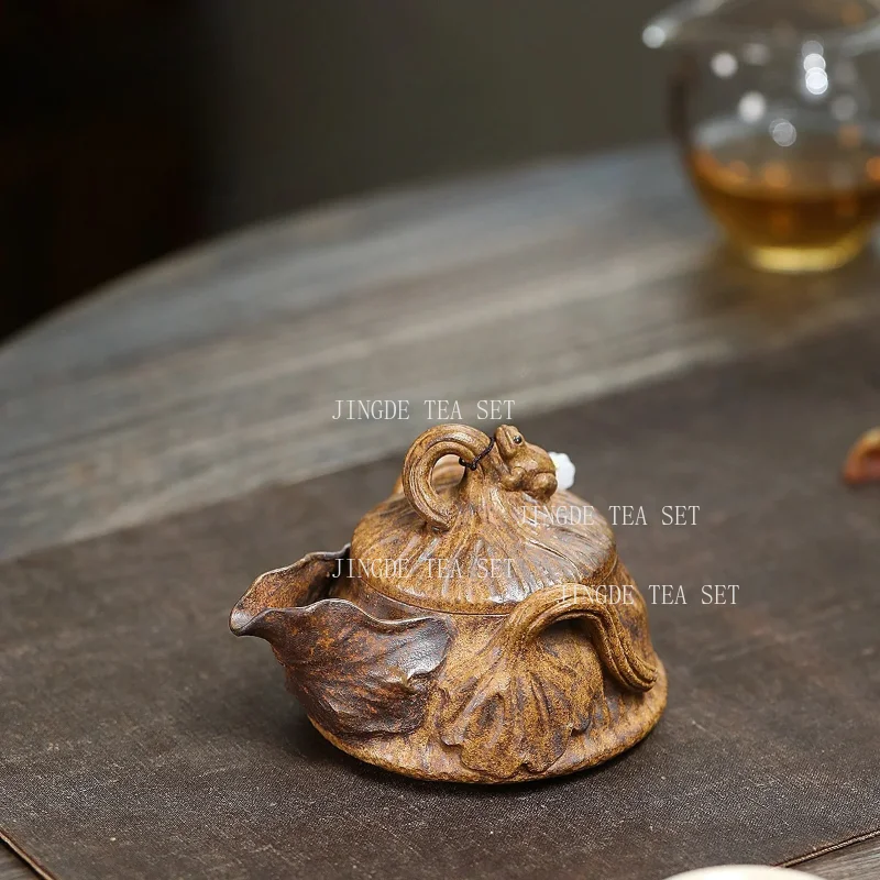 

190ml Yixing Purple Clay Teapot Original Ore Section Mud Creative Frog Lotus Seed Hand-held Kung Fu Tea Set Chinese Tea Kettle