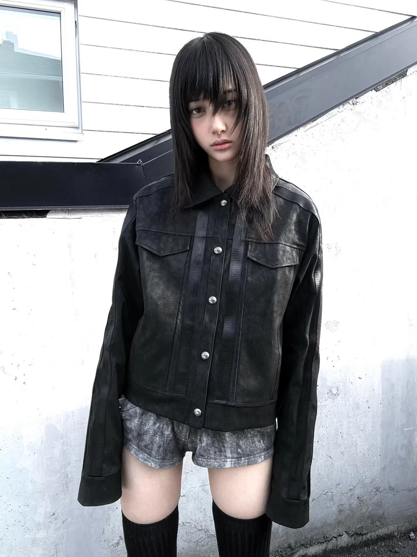 Y2K Subculture Black Short Shoulder Biker Jacket Women's Loose Visual Style Motorcycle Clothes Upper Body Spring Season