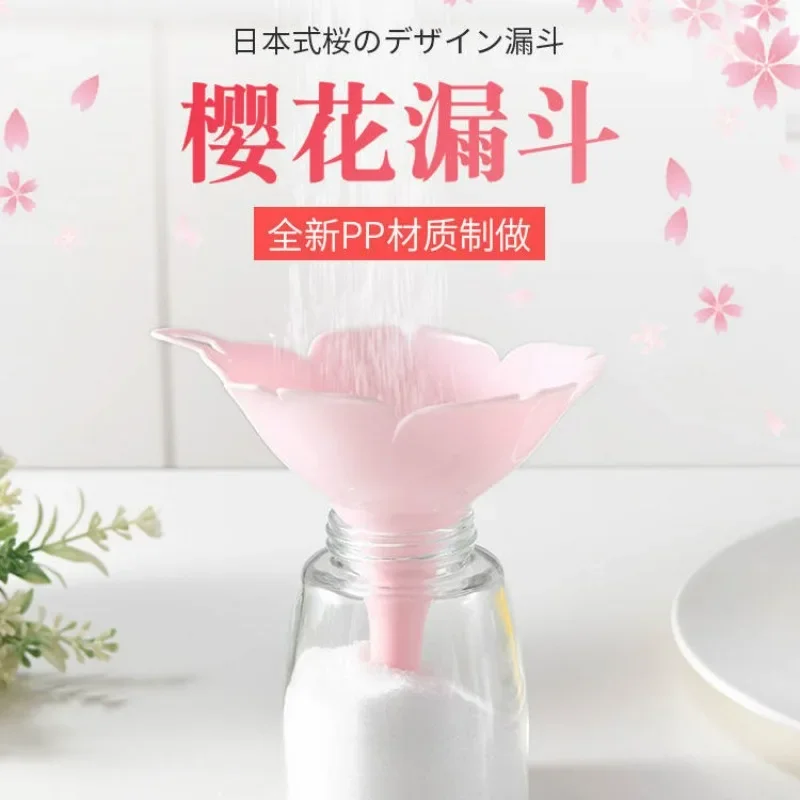 New 2Pcs/Set Flower Shape Liquid Funnels Cherry Blossom Style Funnels Home Olive Oil Condiments Liquid Powder Dispenser Kitchen