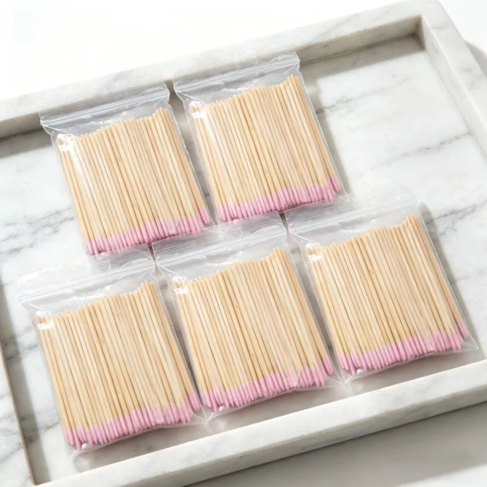 

Premium 10CM Wooden Handle Cotton Swabs, Pink Tip Disposable Swabs for tattoo, Facial Makeup,Nail Art, Craft & Daily Hygiene Use