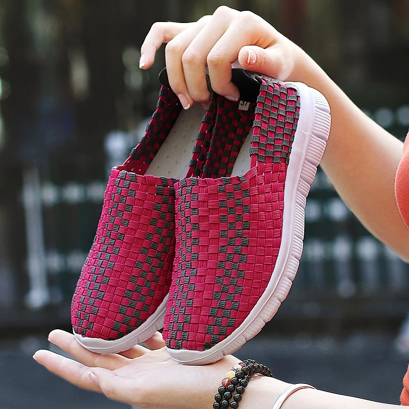 

Women's New Casual Shoes Flat Bottomed Summer Walking Sports Shoes Breathable Woven Handmade Sneakers Shoes Hot Selling 2025