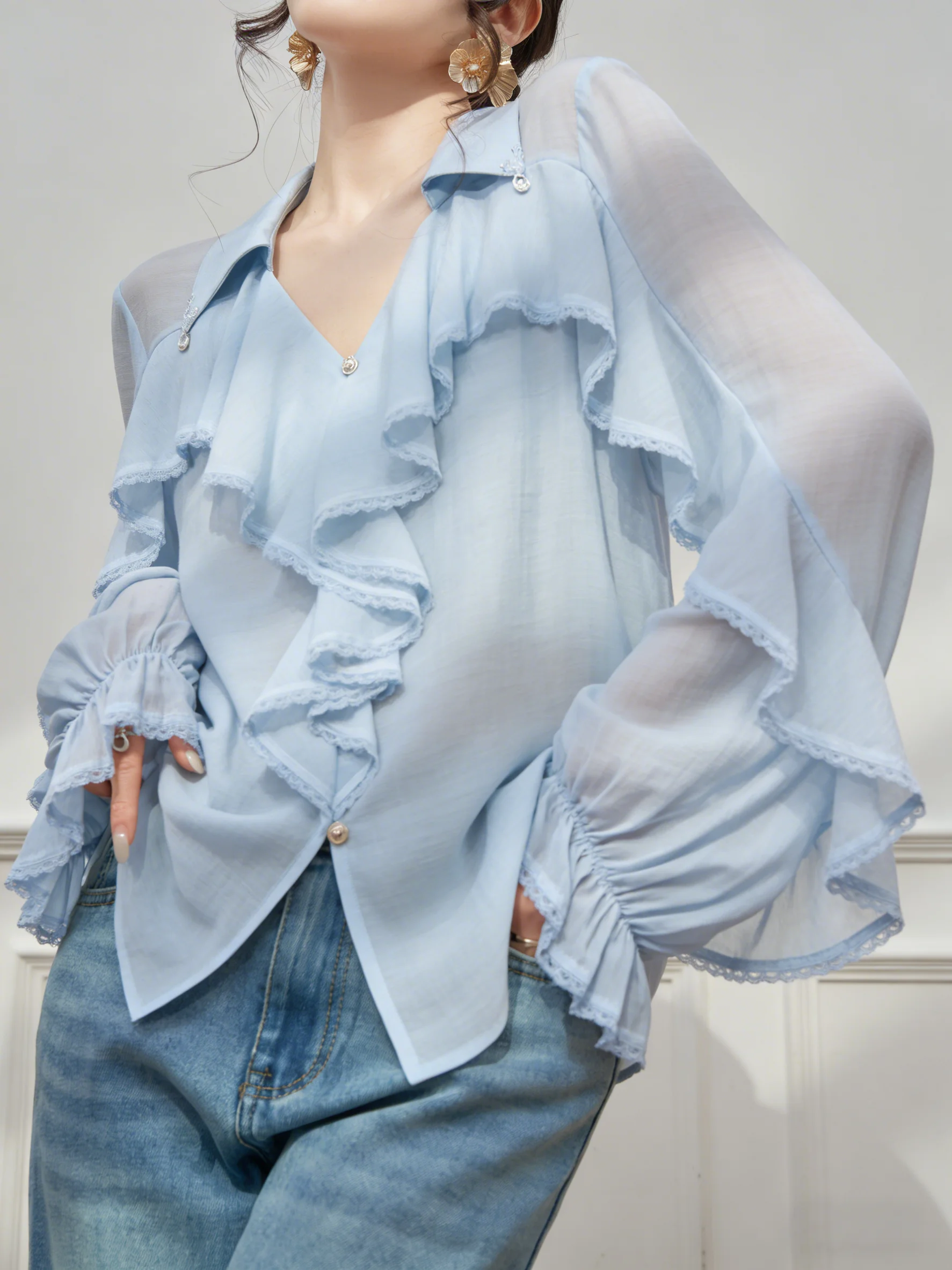 

Elegant V-Neck Women's Shirt Chiffon Thin Style Beautiful Lace Hem French Style Straight Tube Long Sleeve Button Closure