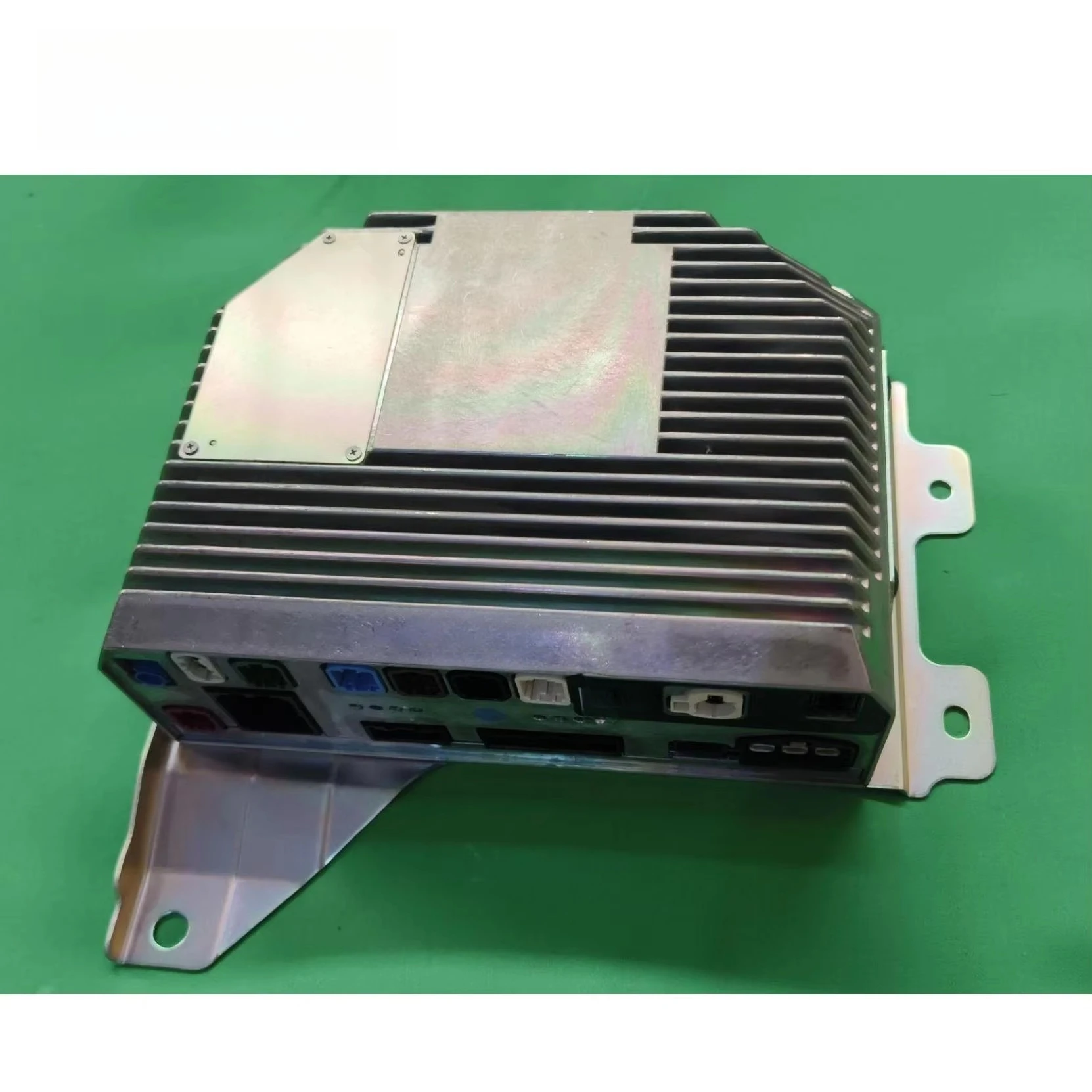 New Leopard 5 SQHB-7924200 Repair Shop Replacement Integrated Infotainment Module