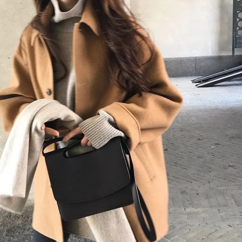 

New Arrival Women’s Thickened Woolen Jacket Korean Inspired Mid Length Comfort Fit Versatile Outerwear