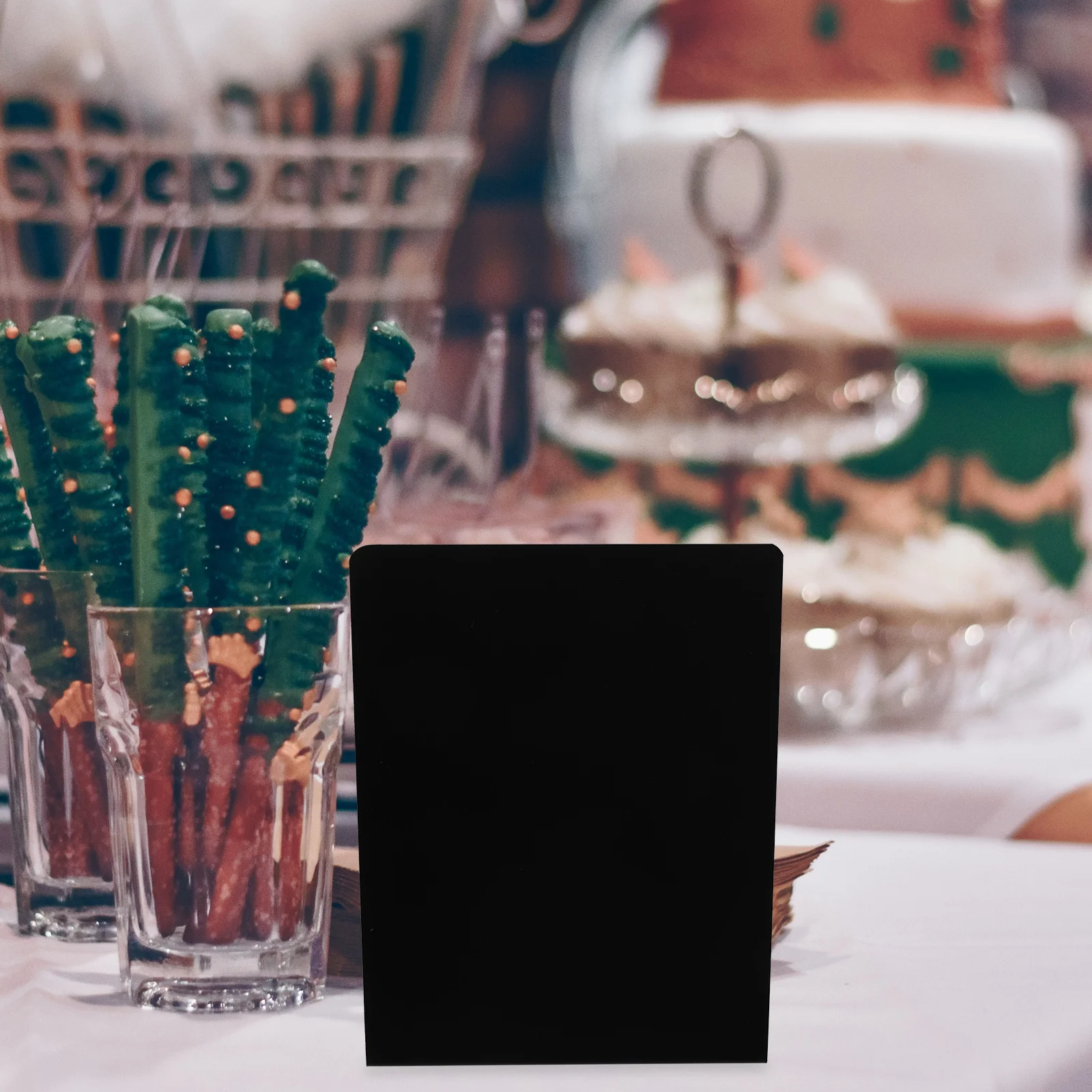 

4Pcs Mini Writing Chalkboards Reusable Blackboard Signs for Food Buffet Party Menu Display Food Labels for Party Buffet
