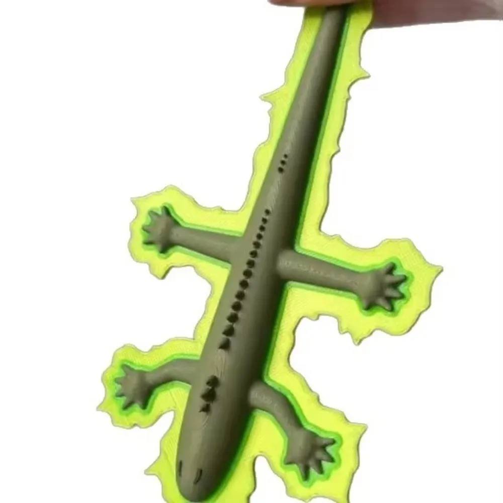 3D Printed Lizard Keychain PETG Luminous Feature Animal Key Ring Lightweight Cartoon Gecko Keychain Backpack Decoration