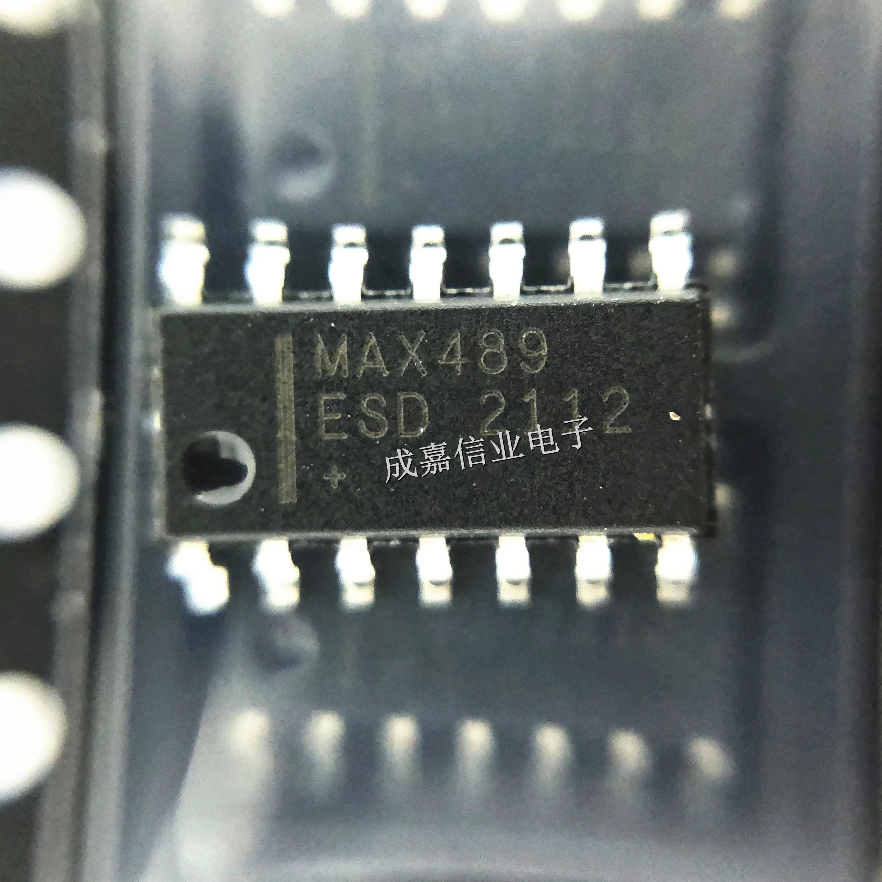 

5 шт./лот MAX489ESD+T SOP-14 MAX489ESD RS-422/RS-485 Интерфейс IC 1 Драйвер Рабочая температура:- 40 C-+ 85 C