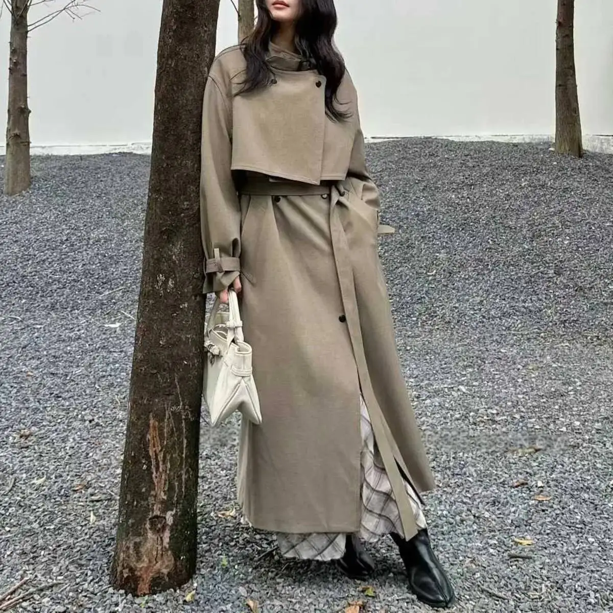 KWTX 2025 秋冬新作 ベルト付きスタンドカラー無地ロングトレンチコート ポケット付き カジュアルでおしゃれで快適なハイタイプ