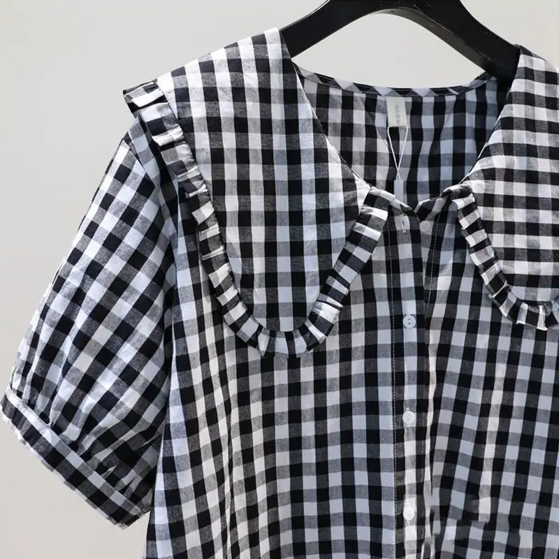 Casual Commuting Black White Plaid Doll Neck Shirt for Women 2024 Korean Version Lazy Style Retro Loose Short Sleeved Trendy Top