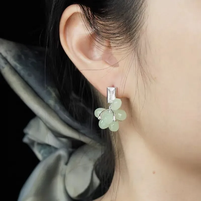 Summer hot pine grape stud earrings fashion temperament versatile stud earrings personality high sense niche design earrings