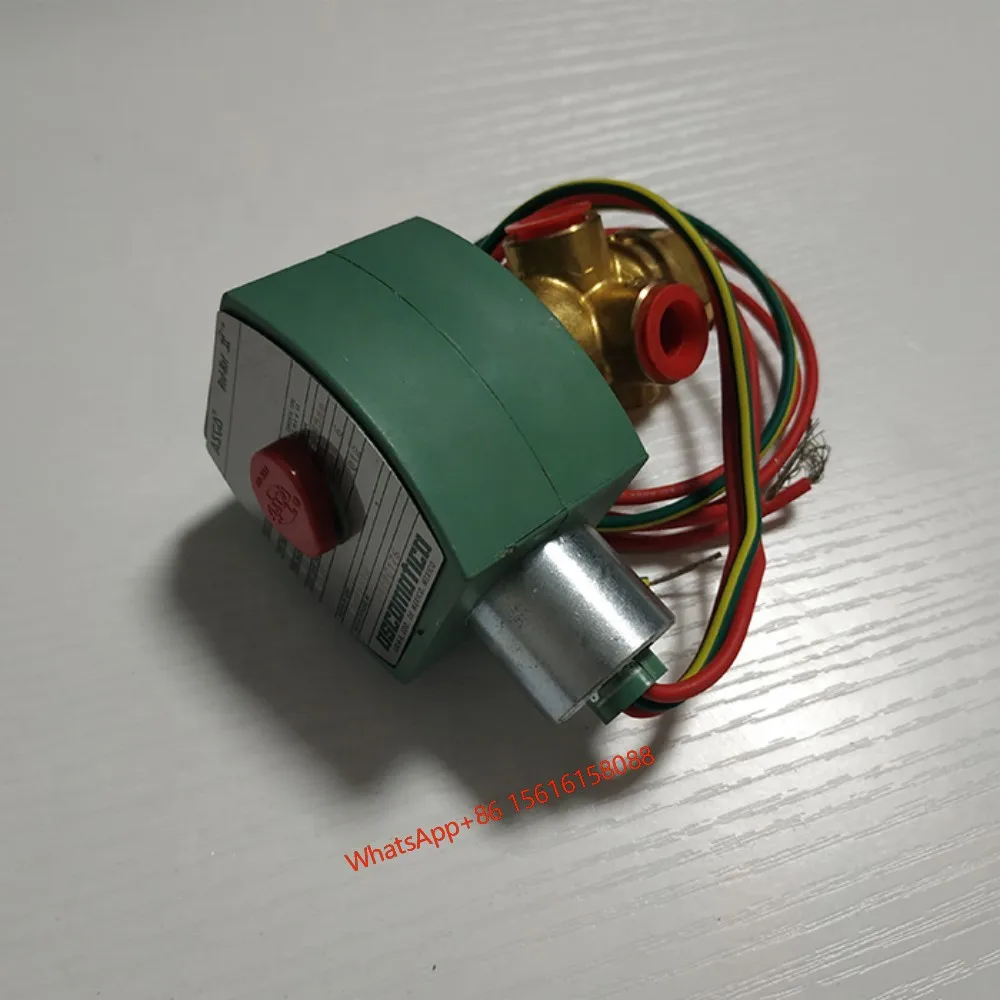Suku cadang kompresor AC sentral 025-16988-000 katup solenoid