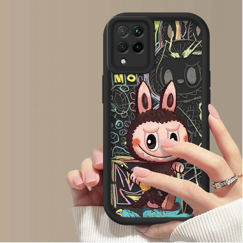 Cartoon LaBuBu Pink Bear Etui na telefon do Samsung Galaxy M12 M22 M32 M13 F02S F04 F12 F42 Etui Angle Eyes Shockproof Soft Cover