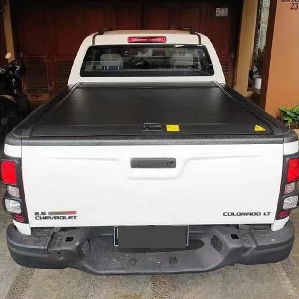 

2024 Chevy Colorado ZR2 Crew Cab 4x4 Offroad Waterproof Strong Durable Manual Roller Pickup Truck Bed Covers Shuttle Hard Lid