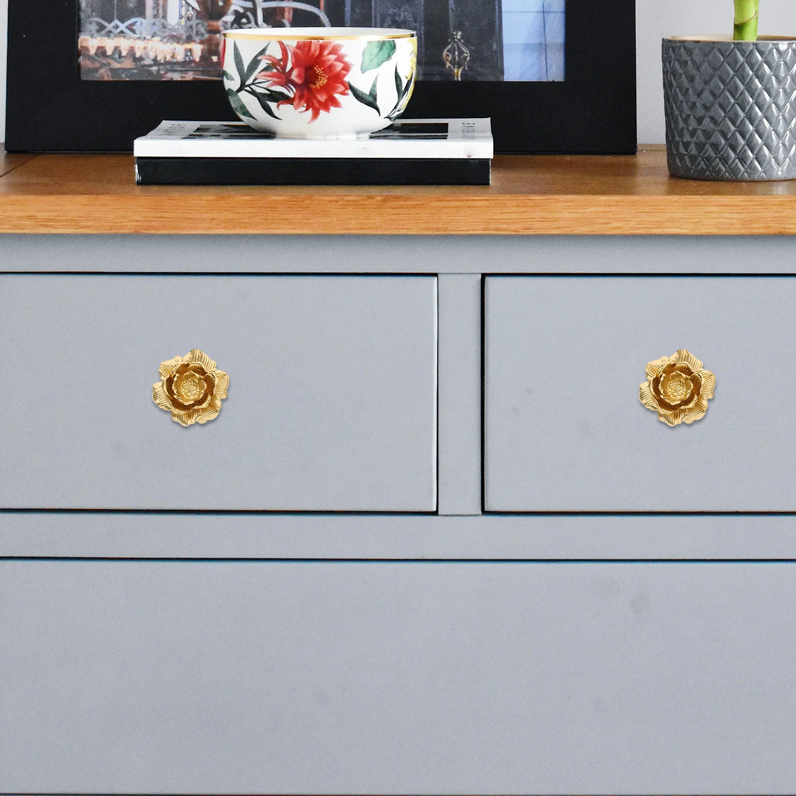 

Rose Flower Shaped Brass Cabinet Knob Modern Style Decorative Drawer Pull Handle for Kitchen Bathroom Bedroom Wardrobe Furniture