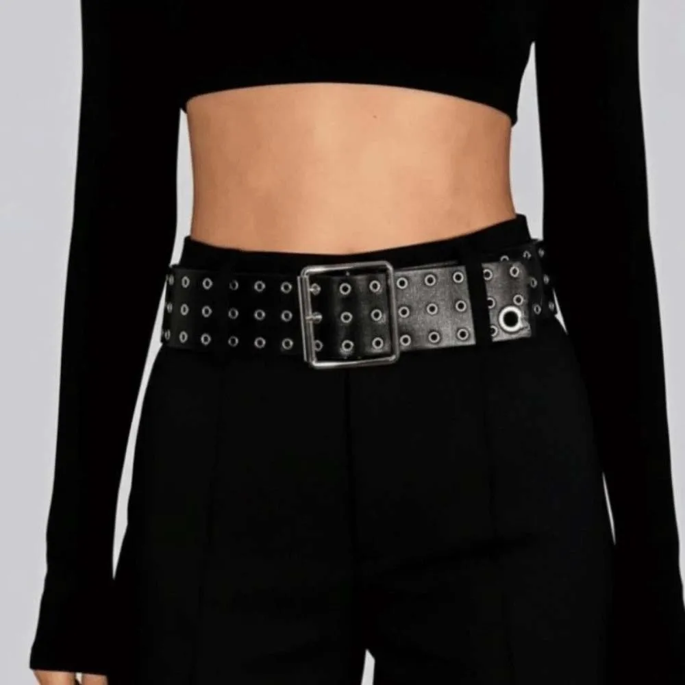 

Adjustable Hollow Rivet Wide Belt Three Row Needle Buckle Personalized Design Y2K Cool Girls Belt Vintage Jeans Decor