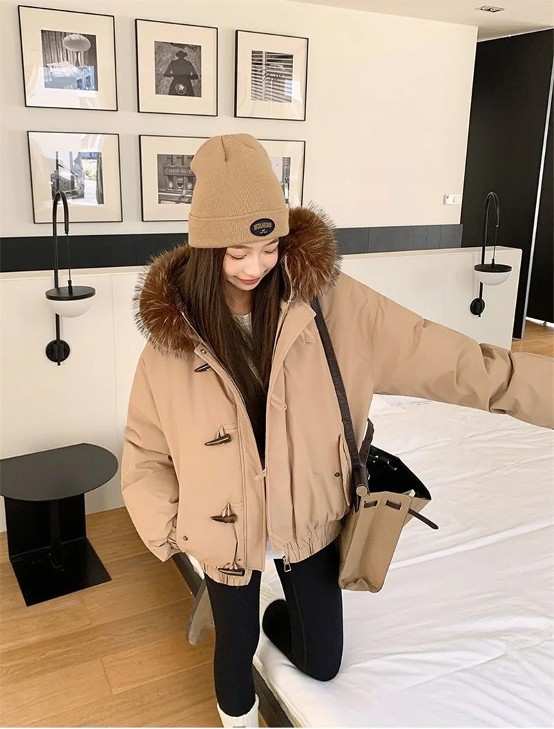 Warm Down jacket Ladies Pai Overcome Winter 2026 New Cotton Padded Coat Women Parkas Horn Hooded Outcoat Big fur collar Overcoat