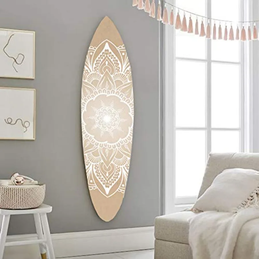 

Настенное панно Tan Tranquility Wood Surfboard с изображением доски для серфинга, 18 x 1 x 76 дюймов. Деревянный декор в прибрежном стиле цвета тан.