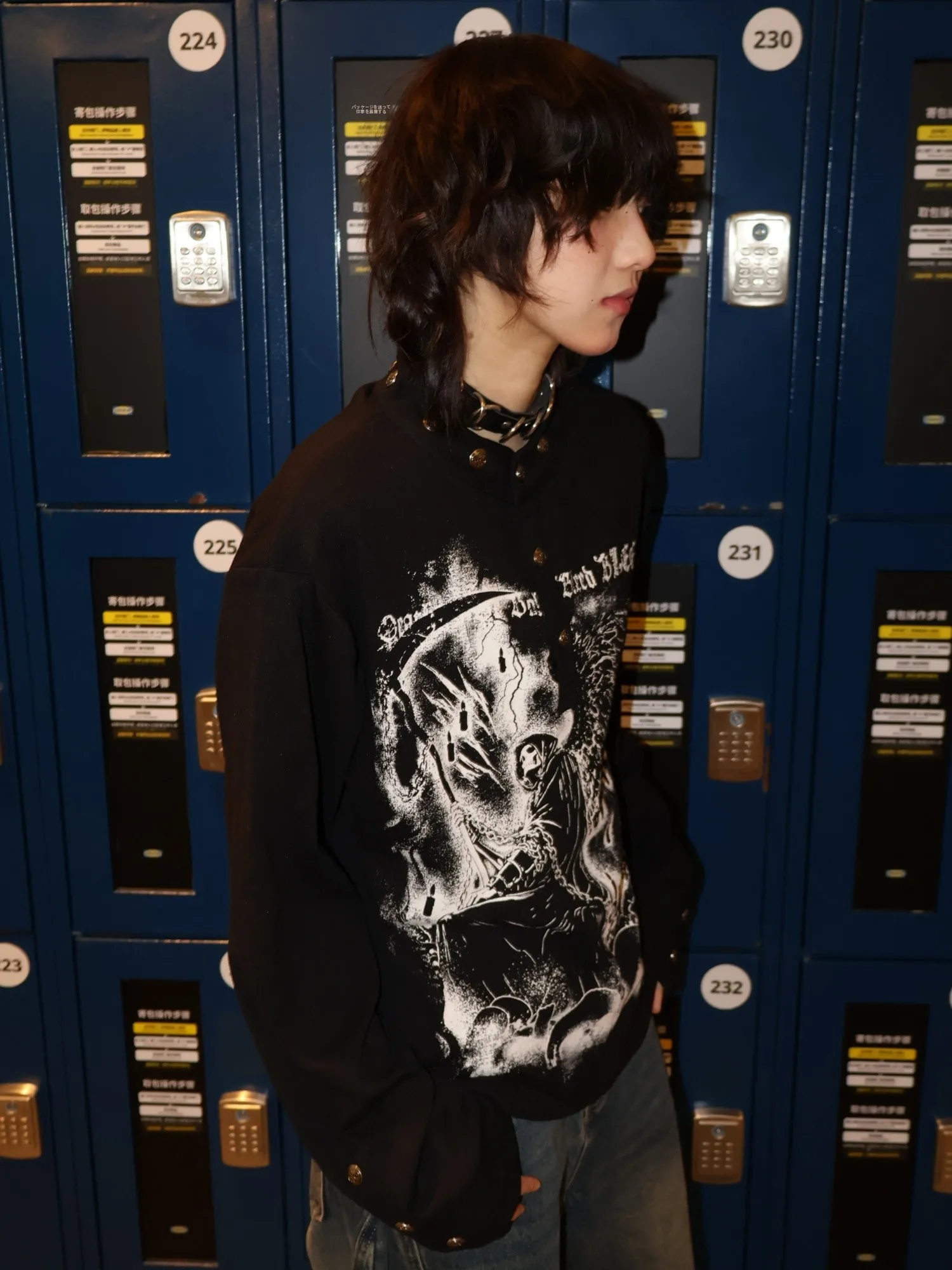 

Готическая футболка с длинным рукавом, свободного кроя, с принтом скелета, повседневная, модная, из смесового хлопка и полиэстера, удобный топ