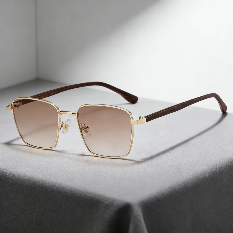 

New Square-Frame Retro Sunglasses Unisex Wood-Grain Temples Outdoor UV-Protective Metal Shades Classic Driving Eyewear