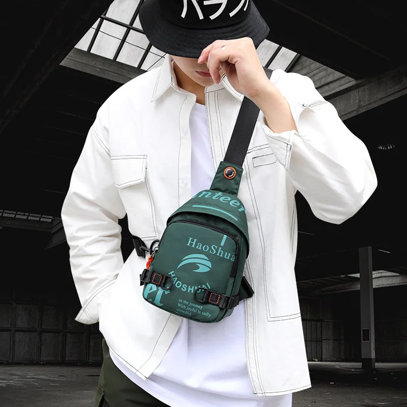 New outdoor men's chest bag fashion trend inclined cross bag multifunctional mobile phone to store travel bag