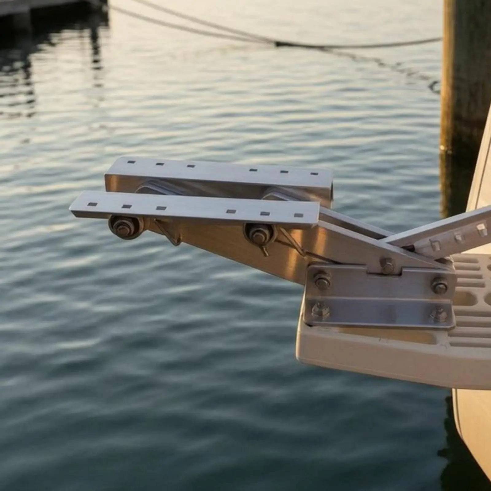 Scissors-Style Outboards Motor Bracket Polypropylene Mounting Board Folding Outboards Motor Bracket Foldable