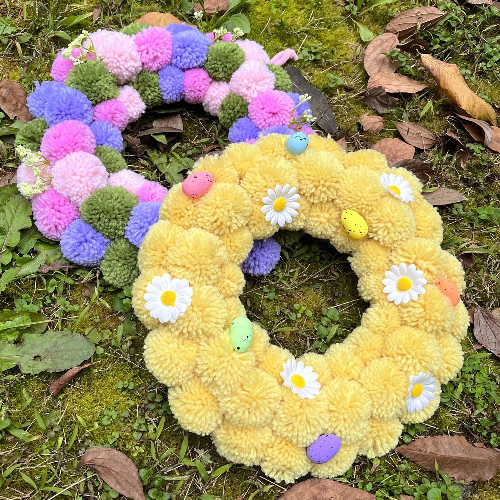 

30cm Easter Plush Colorful Ball Wreath 2024 Creative Garland Front Door Decor Pendant Fur Ball Hanging Wreath for Wedding Party