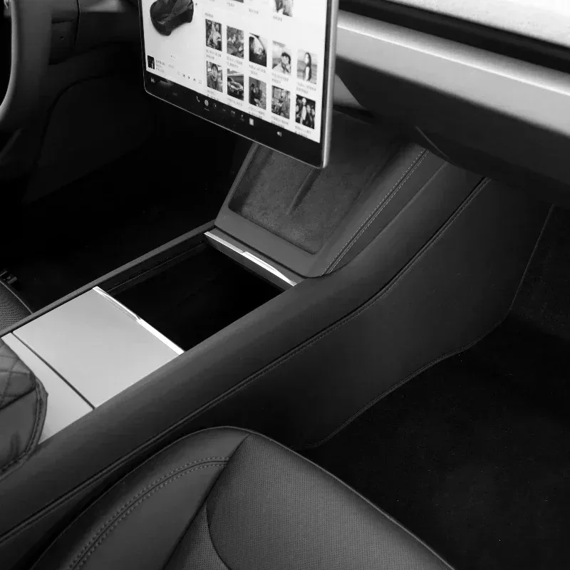 Side Defense Kick Pad for Tesla New Model 3+ Center Control Anti Kick Pads Leather Protective Cover New Model3 Highland 2024