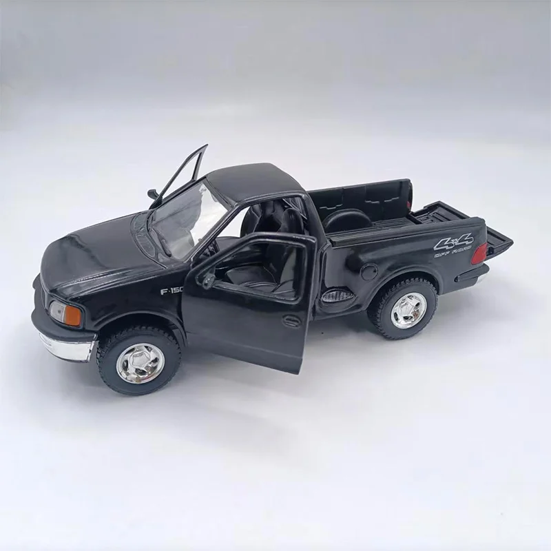 

Масштаб 1:32, миниатюрная модель игрушечного автомобиля из литого под давлением сплава Ford F150, классическая готовая статическая коллекционная маленькая сумасшедшая коробка без коробки