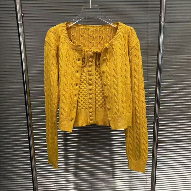 HKSH 2025 Autumn New Women Sweater Cardigan Single Breasted Coat Lace Patchwork Knitted Vest Elegant Chic Two Pieces Set HK13139