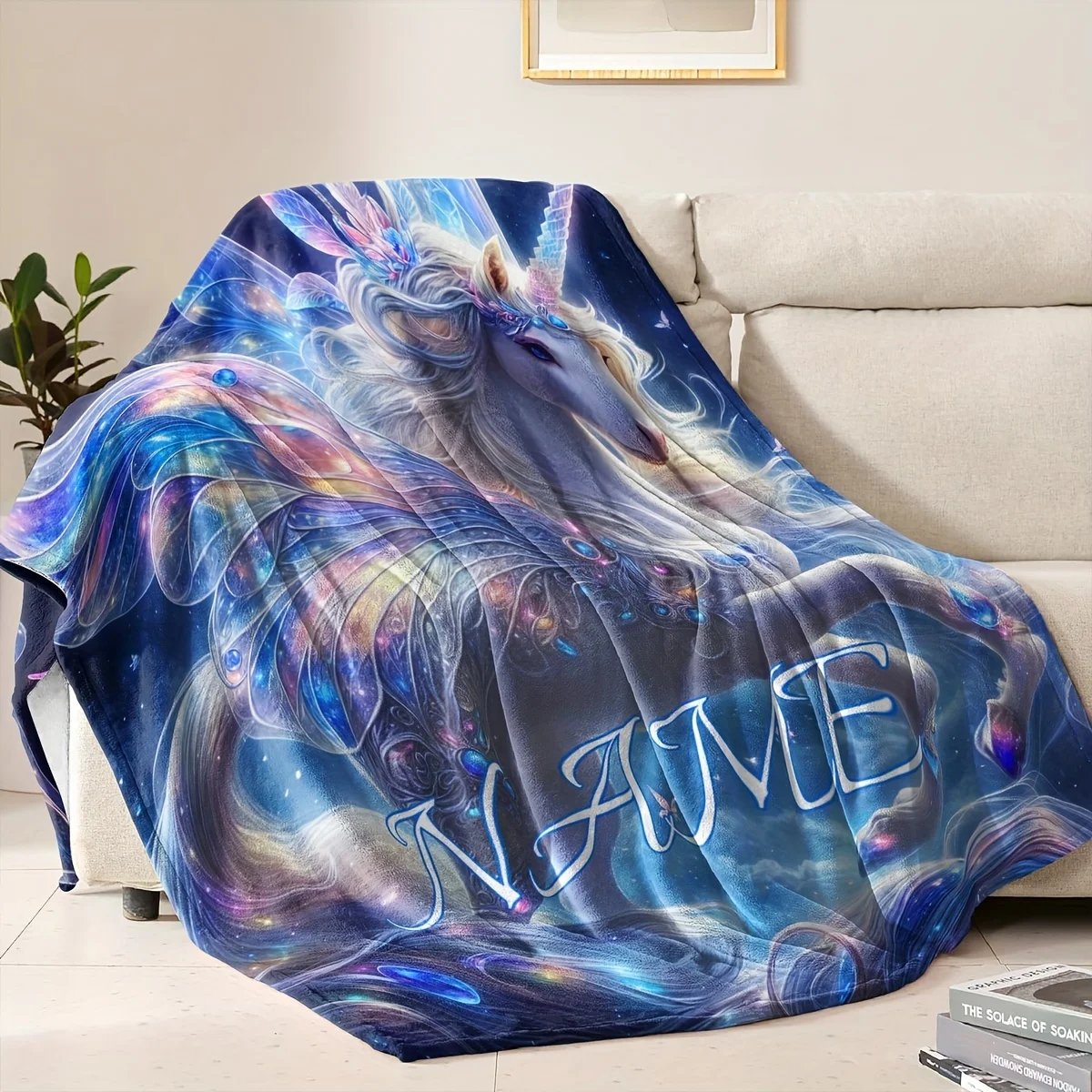 1 بطانية مخصصة مع نص هدية شخصية بطانية يونيكورن زرقاء حالمة رائعة وبطانية مطبوعة بجناح الأحجار الكريمة الملونة #4
