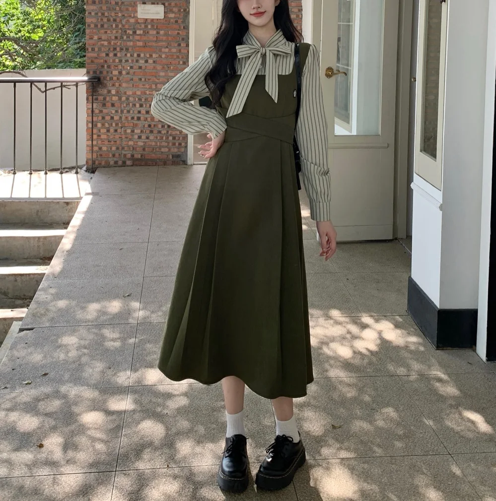 

Large size women's fake two-piece dress temperament autumn and winter thickened dress slimming dress medium length skirt