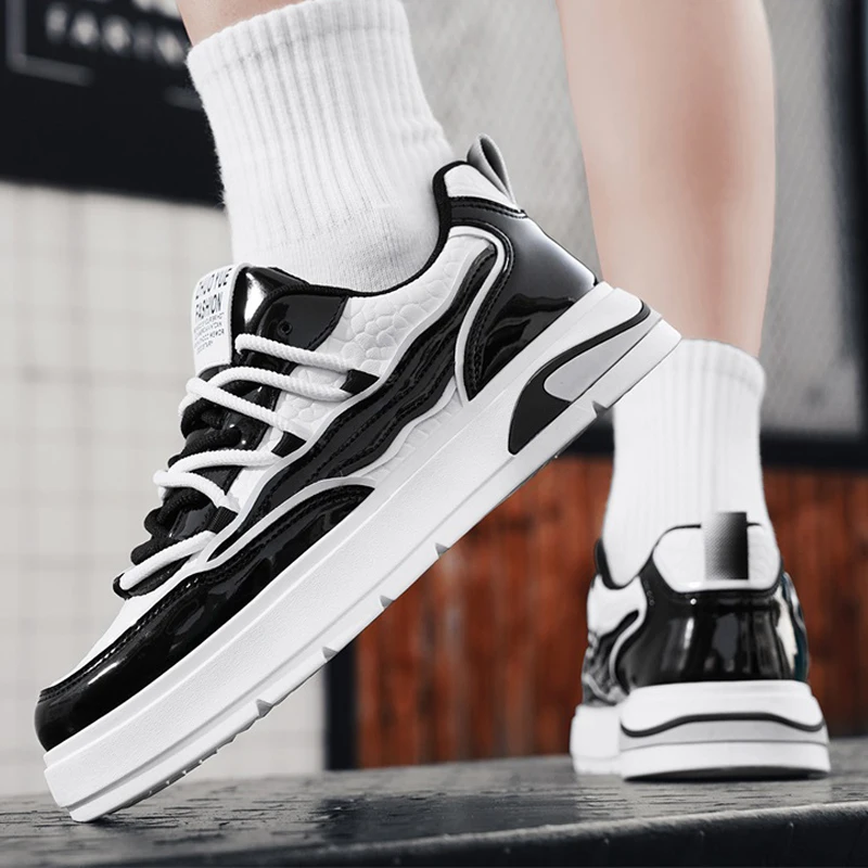 Men's Shoes 2025 New Color Blocking Design, Lace Up Fashion, Versatile, Casual Trend, Youth Breathable Sports Men's Shoes