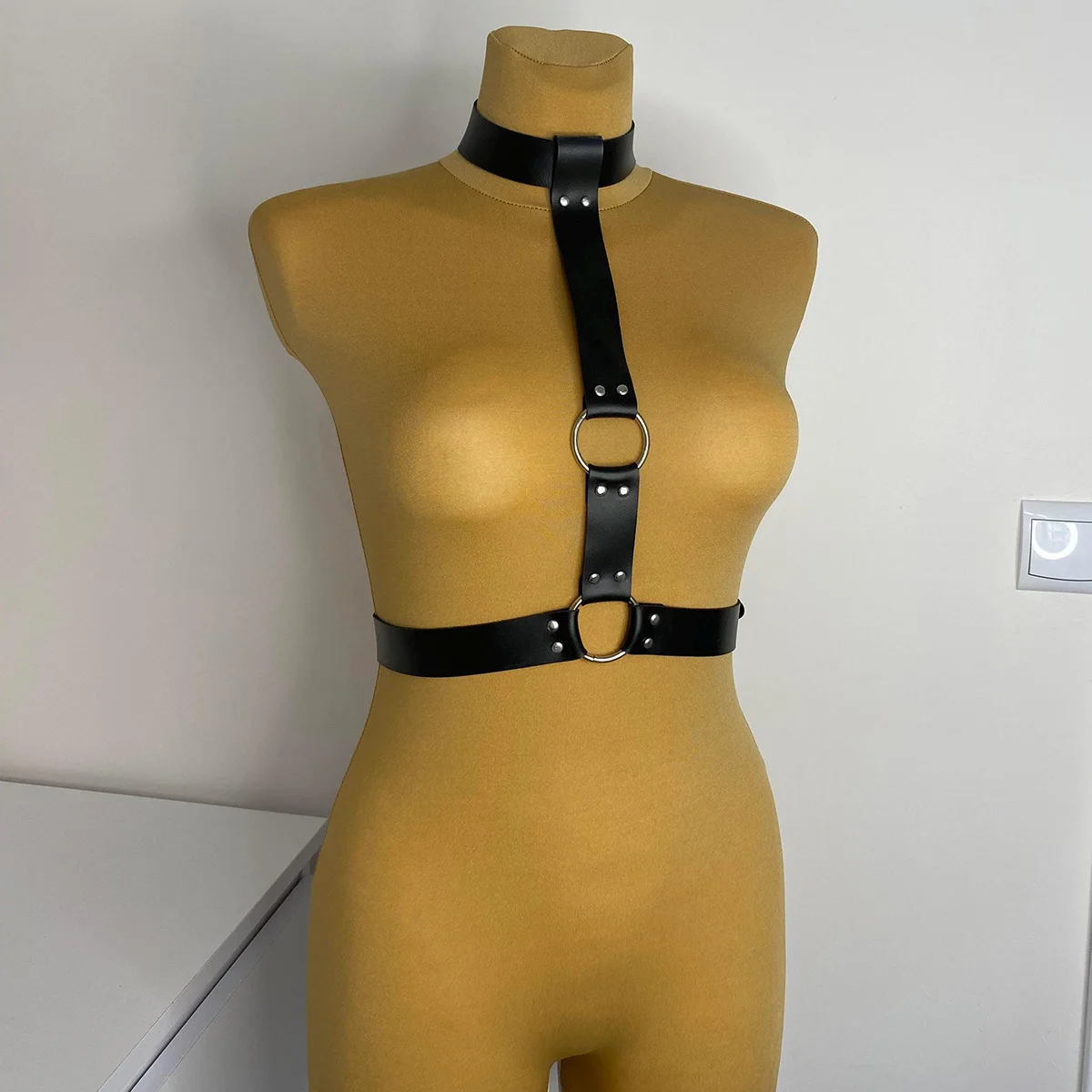 1 Set Leather Sling Collar Leather Body Bondage Belt Leather Collar Wrist Sleeve Bondage Bondage Back Slave