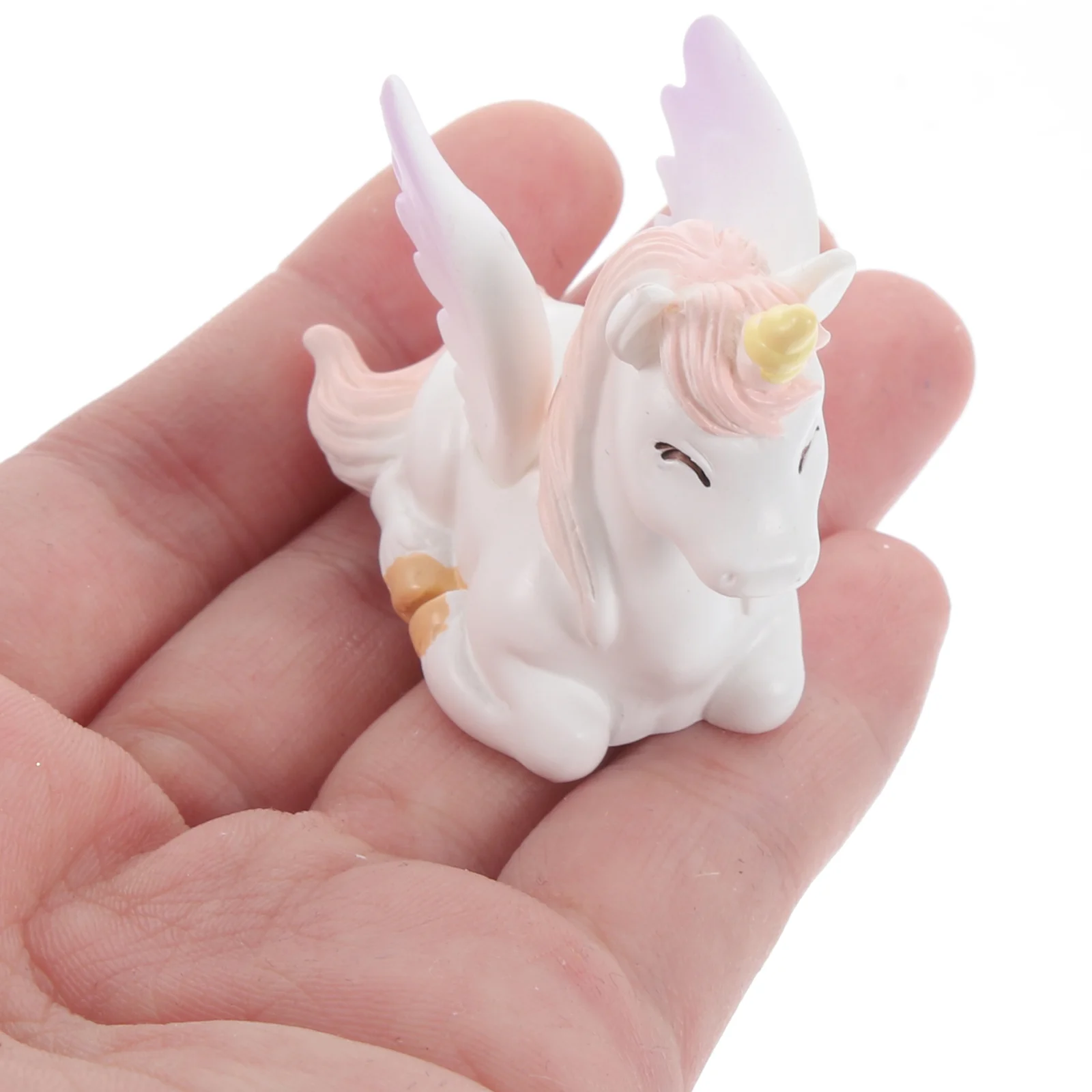 2 Pcs Mini Animal Figurines Unicorn Miniature Micro Landscape Decoration Statue Shape