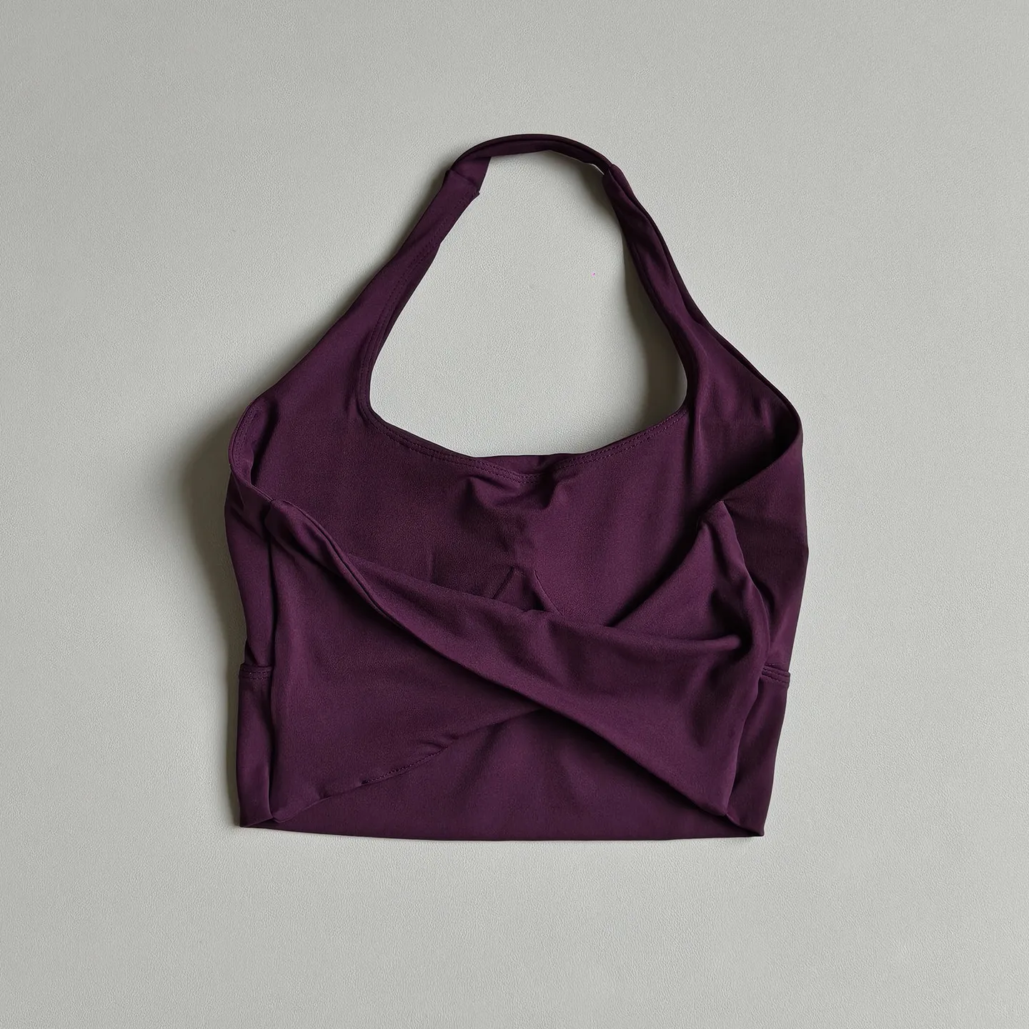Damen Neckholder-Sport-BH, schnelltrocknend, atmungsaktiv, Yoga-Top mit Brustpolster, ohne Bügel, Fitness-Top für Gym, Laufen, Pilates – Detail 3